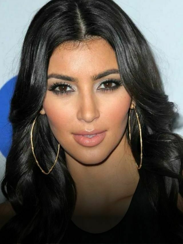 Kim Kardashian fined by SEC for crypto Instagram post.
